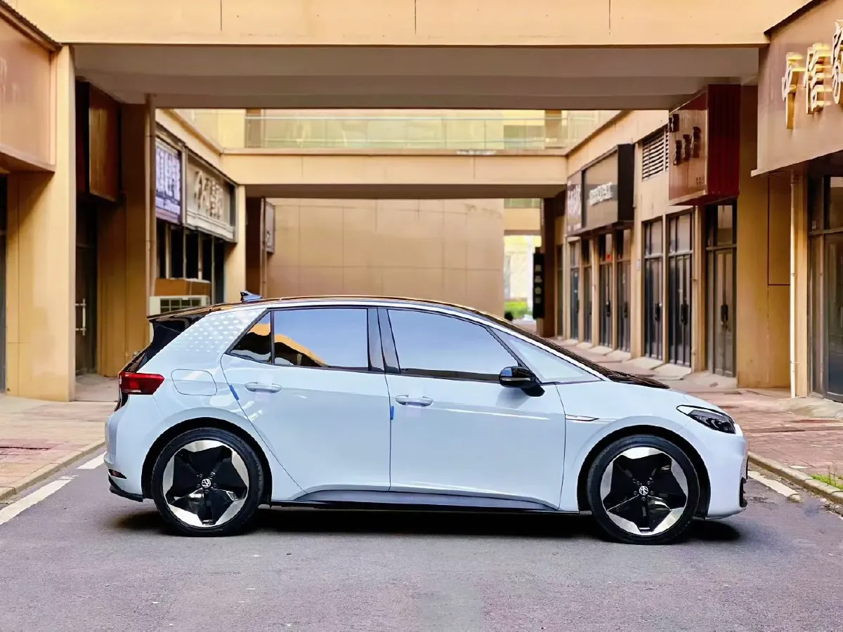 2023 Volkswagen ID.3 BEV 52.8KWH,autocango,china used car exporter,china ev exporter,chinese used car exporter,chinese used ev exporter