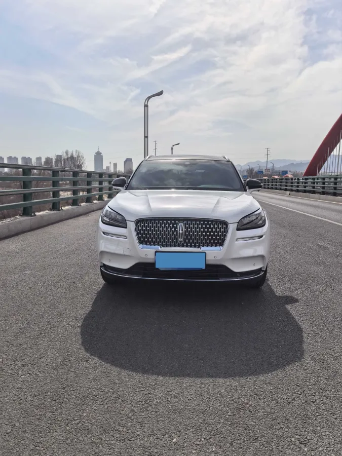 2021 Lincoln Corsair 2.0T 245HP L4 8AT,autocango,china used car exporter,china ev exporter,chinese used car exporter,chinese used ev exporter