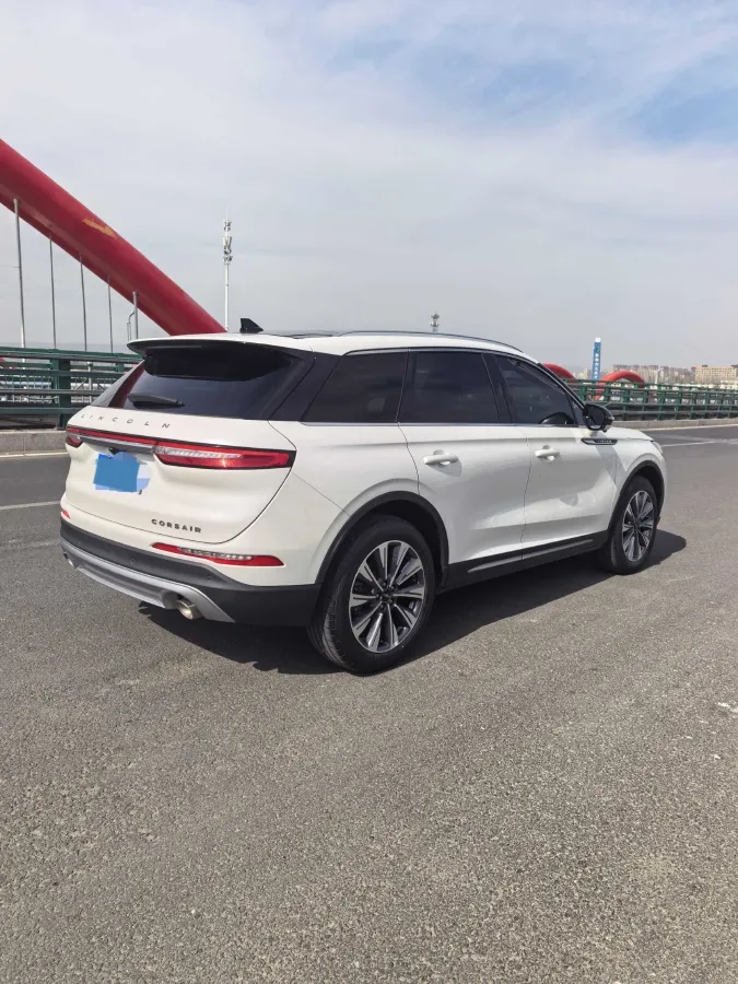 2021 Lincoln Corsair 2.0T 245HP L4 8AT,autocango,china used car exporter,china ev exporter,chinese used car exporter,chinese used ev exporter