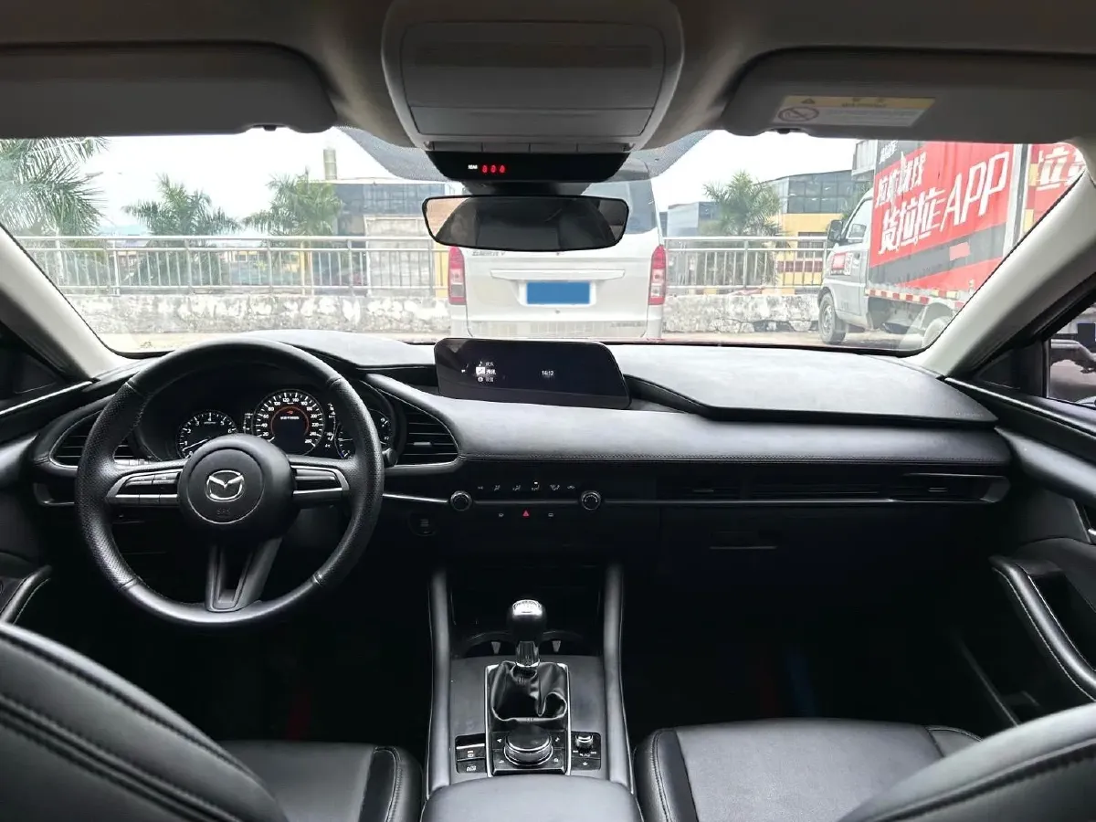 2020 Mazda 3 Axela 1.5L 117HP L4 6MT,autocango,china used car exporter,china ev exporter,chinese used car exporter,chinese used ev exporter