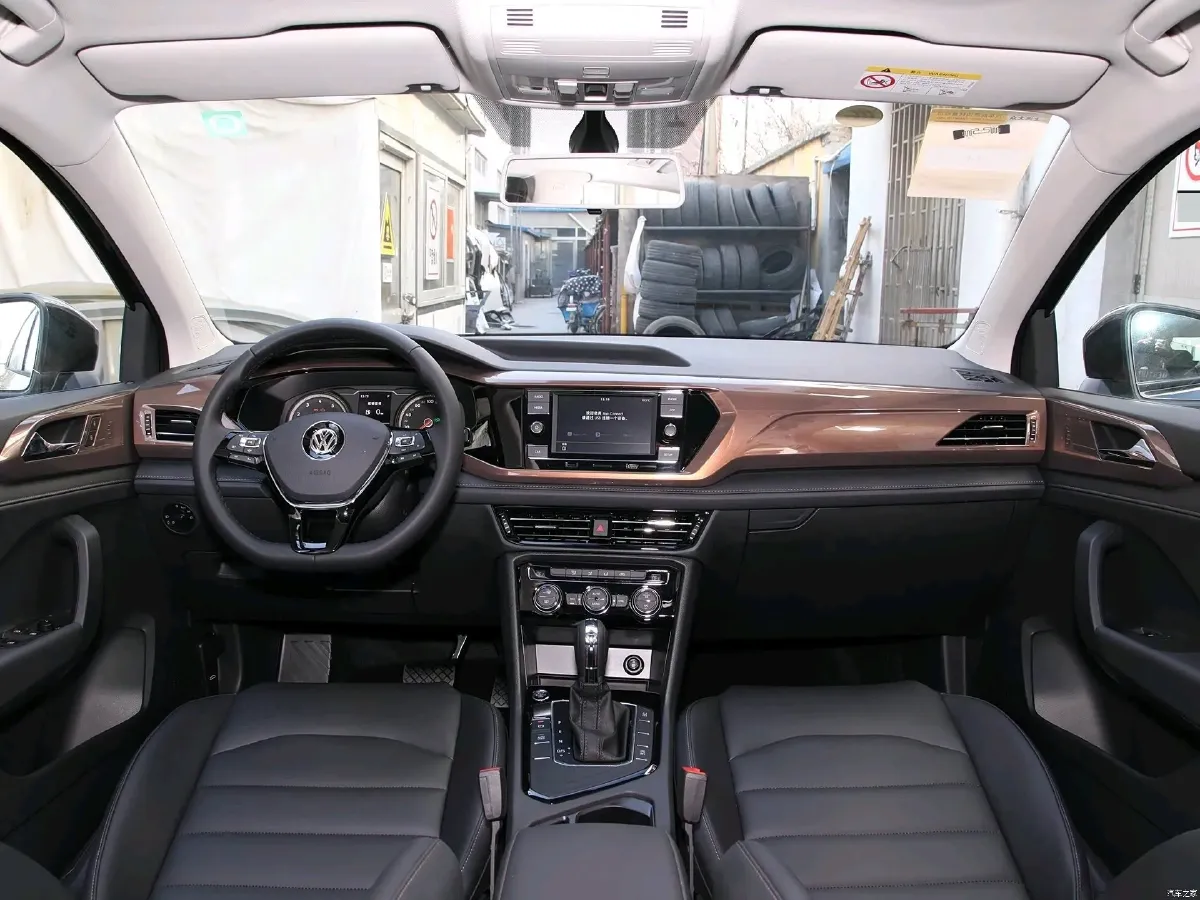 2020 Volkswagen Tharu 1.4T 150HP L4 7DCT,autocango,china used car exporter,china ev exporter,chinese used car exporter,chinese used ev exporter