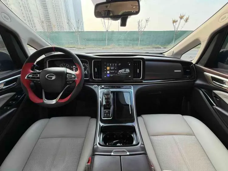 2021 GAC Trumpchi M8 2.0T 252HP L4 8AT,autocango,china used car exporter,china ev exporter,chinese used car exporter,chinese used ev exporter
