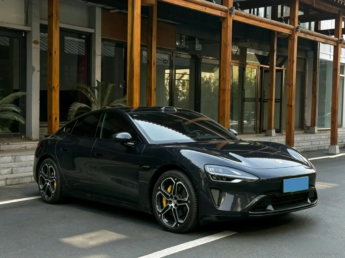 2024 MI SU7 BEV 73.6KWH,autocango,china used car exporter,china ev exporter,chinese used car exporter,chinese used ev exporter