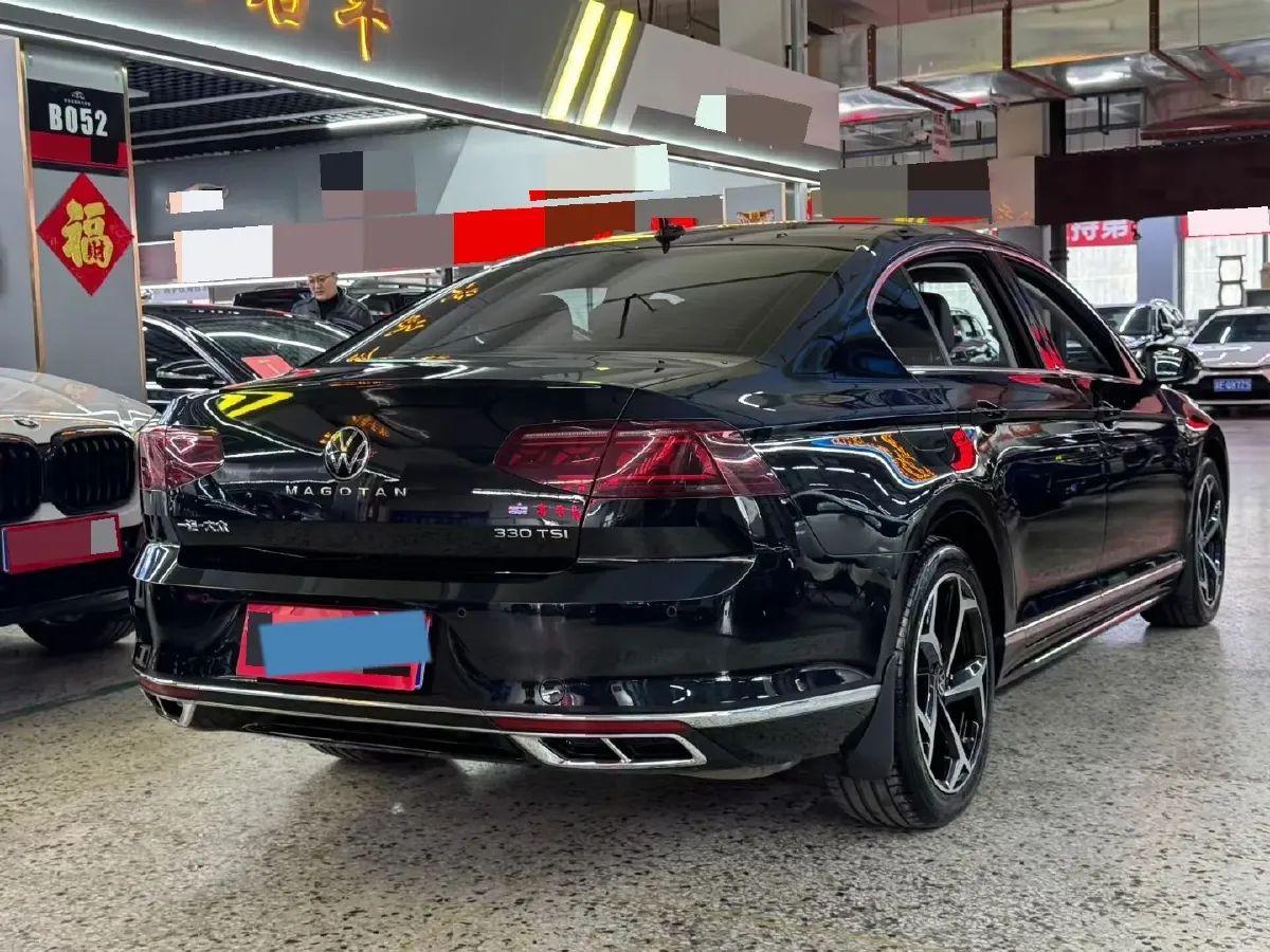 2023 Volkswagen Magotan 2.0T 186HP L4 7DCT,autocango,china used car exporter,china ev exporter,chinese used car exporter,chinese used ev exporter