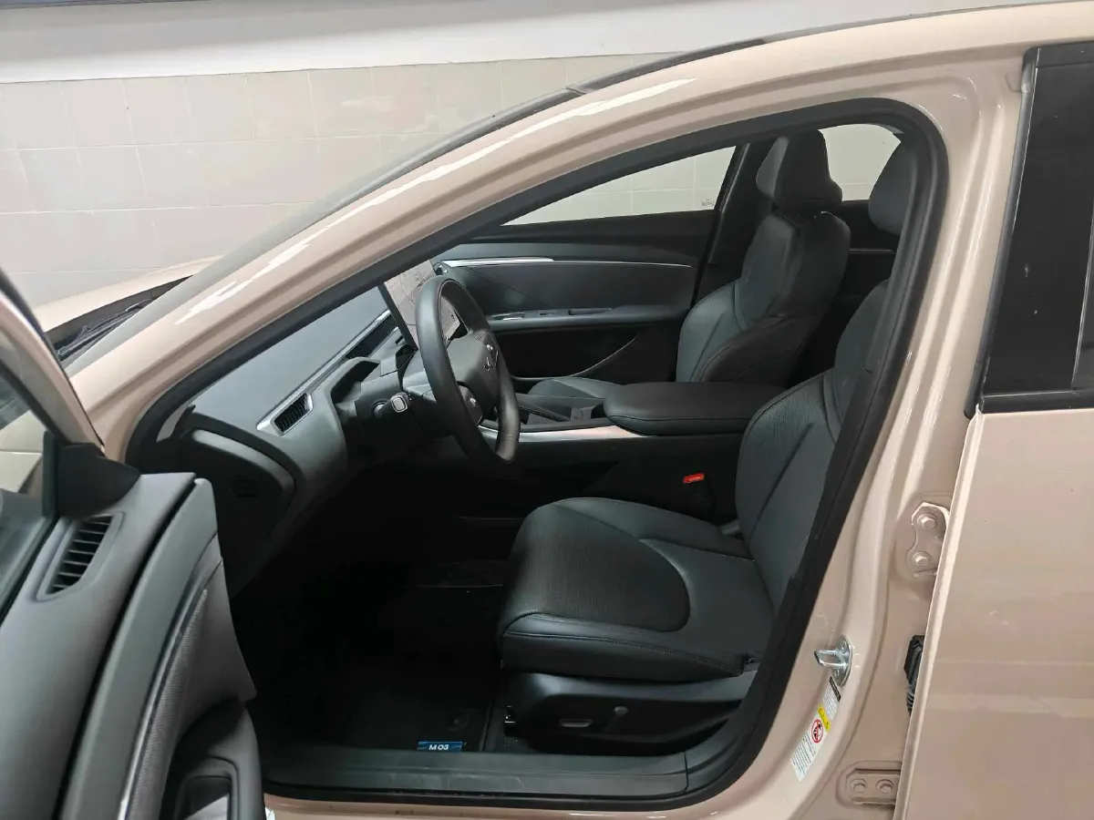 2024 Xpeng MONA M03 BEV 62.2KWH,autocango,china used car exporter,china ev exporter,chinese used car exporter,chinese used ev exporter