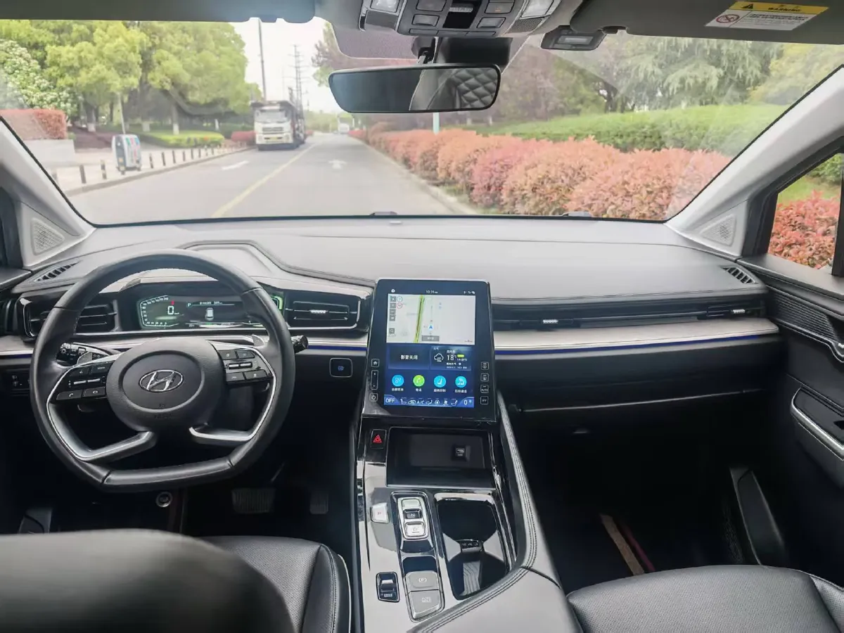 2021 Hyundai Custo 2.0T 236HP L4 8AT,autocango,china used car exporter,china ev exporter,chinese used car exporter,chinese used ev exporter