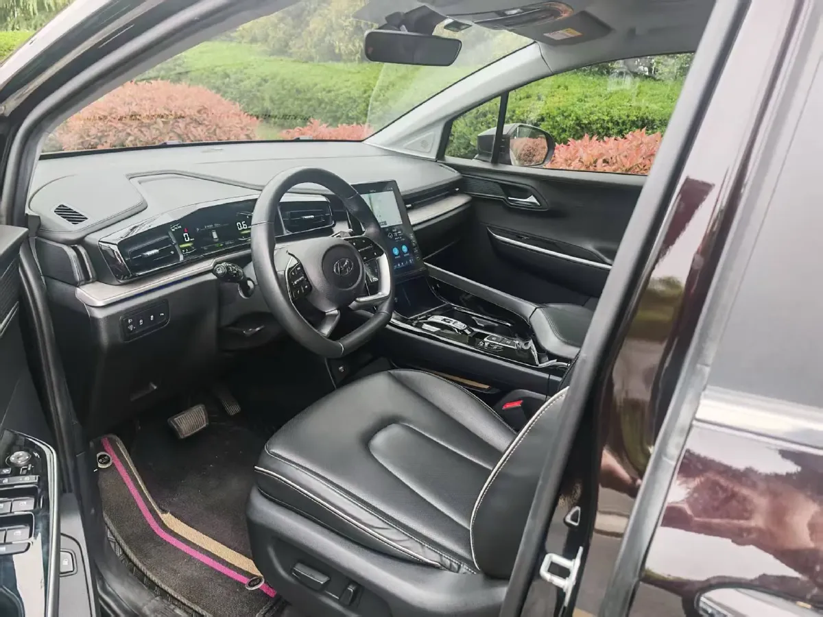 2021 Hyundai Custo 2.0T 236HP L4 8AT,autocango,china used car exporter,china ev exporter,chinese used car exporter,chinese used ev exporter