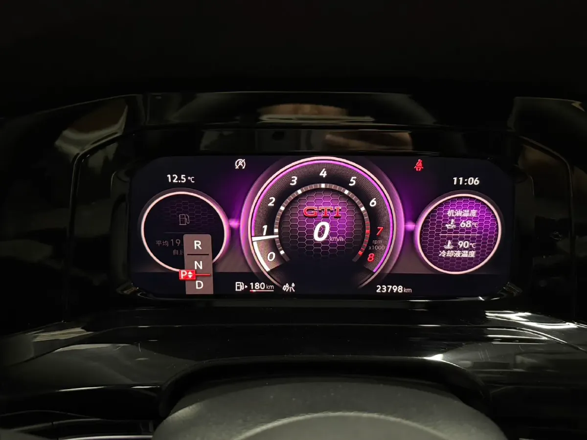 2023 Volkswagen Golf 1.4T 150HP L4 7DCT,autocango,china used car exporter,china ev exporter,chinese used car exporter,chinese used ev exporter