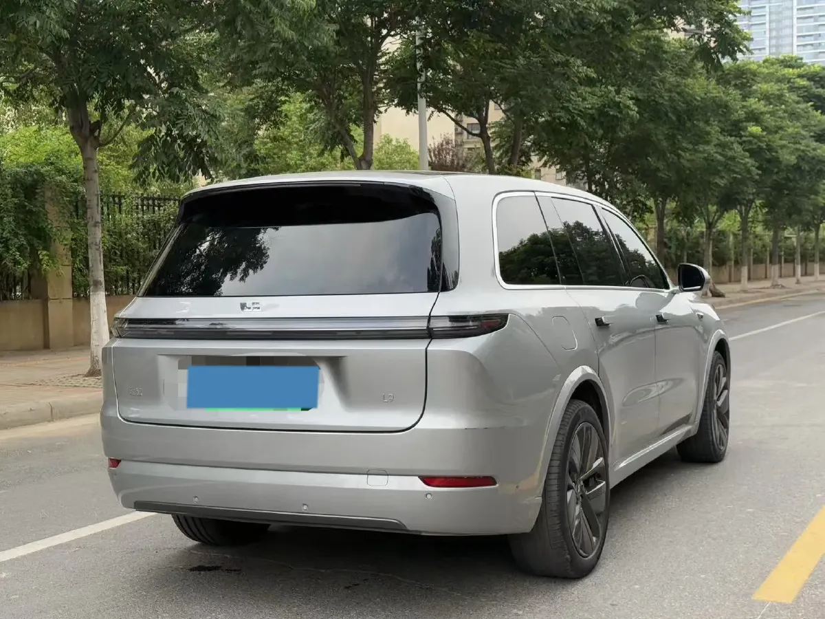 2022 Li L9 Range Extended 154HP REEV 42.6KWH,autocango,china used car exporter,china ev exporter,chinese used car exporter,chinese used ev exporter