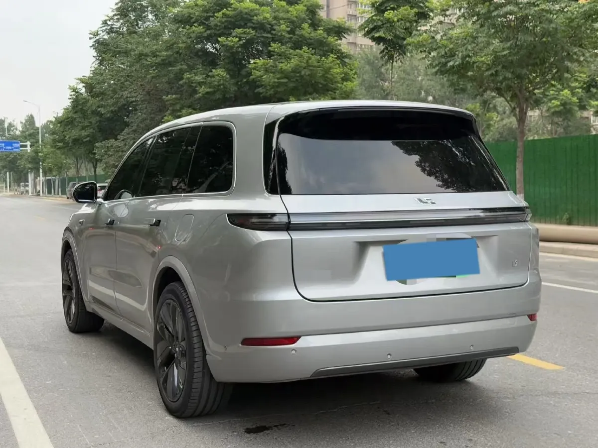 2022 Li L9 Range Extended 154HP REEV 42.6KWH,autocango,china used car exporter,china ev exporter,chinese used car exporter,chinese used ev exporter