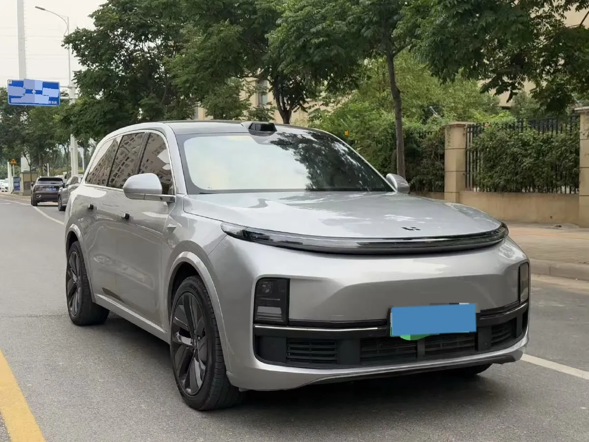 2022 Li L9 Range Extended 154HP REEV 42.6KWH,autocango,china used car exporter,china ev exporter,chinese used car exporter,chinese used ev exporter