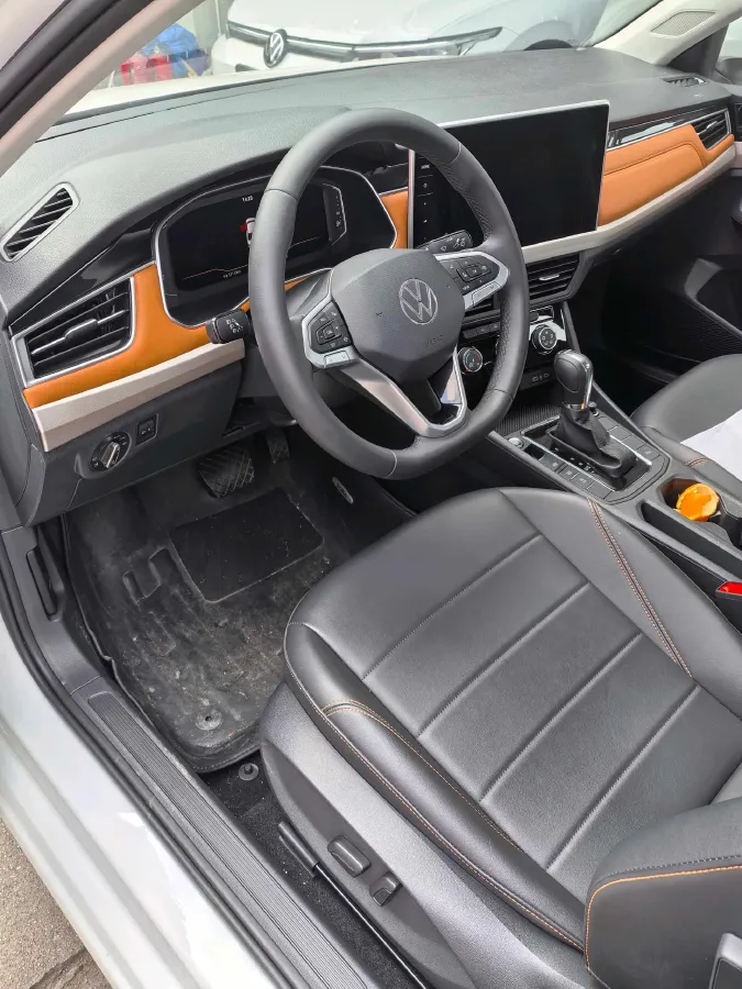 2023 Volkswagen Bora 1.2T 116HP L4 7DCT,autocango,china used car exporter,china ev exporter,chinese used car exporter,chinese used ev exporter