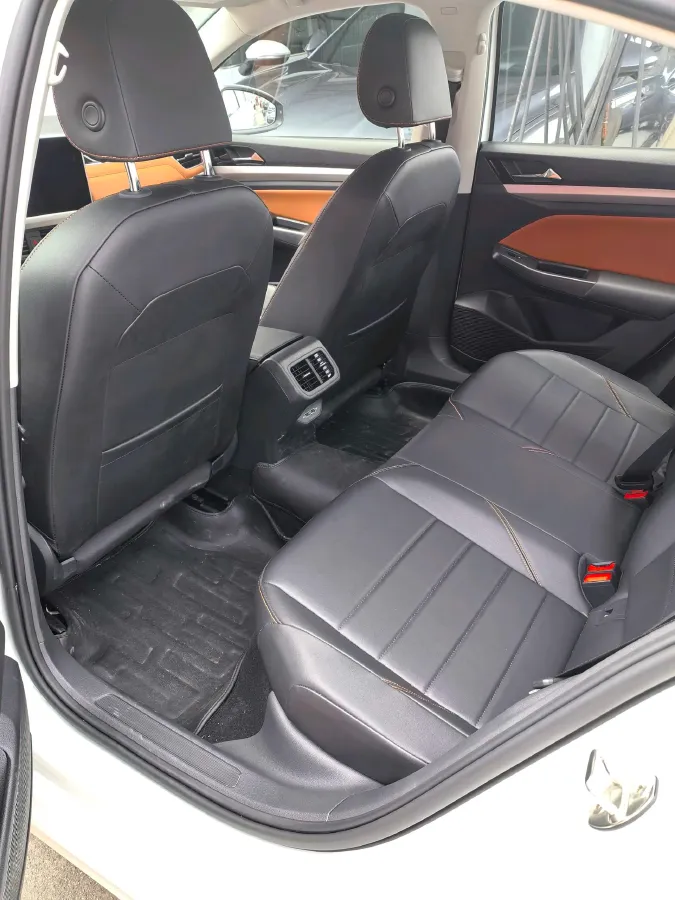 2023 Volkswagen Bora 1.2T 116HP L4 7DCT,autocango,china used car exporter,china ev exporter,chinese used car exporter,chinese used ev exporter