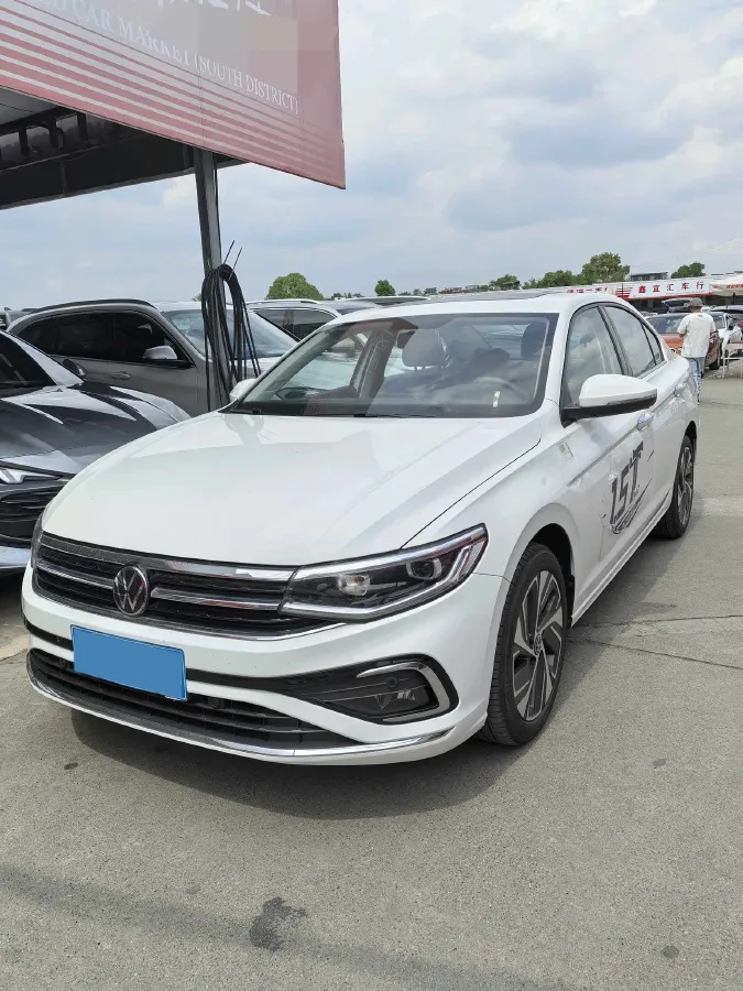 2023 Volkswagen Bora 1.2T 116HP L4 7DCT,autocango,china used car exporter,china ev exporter,chinese used car exporter,chinese used ev exporter