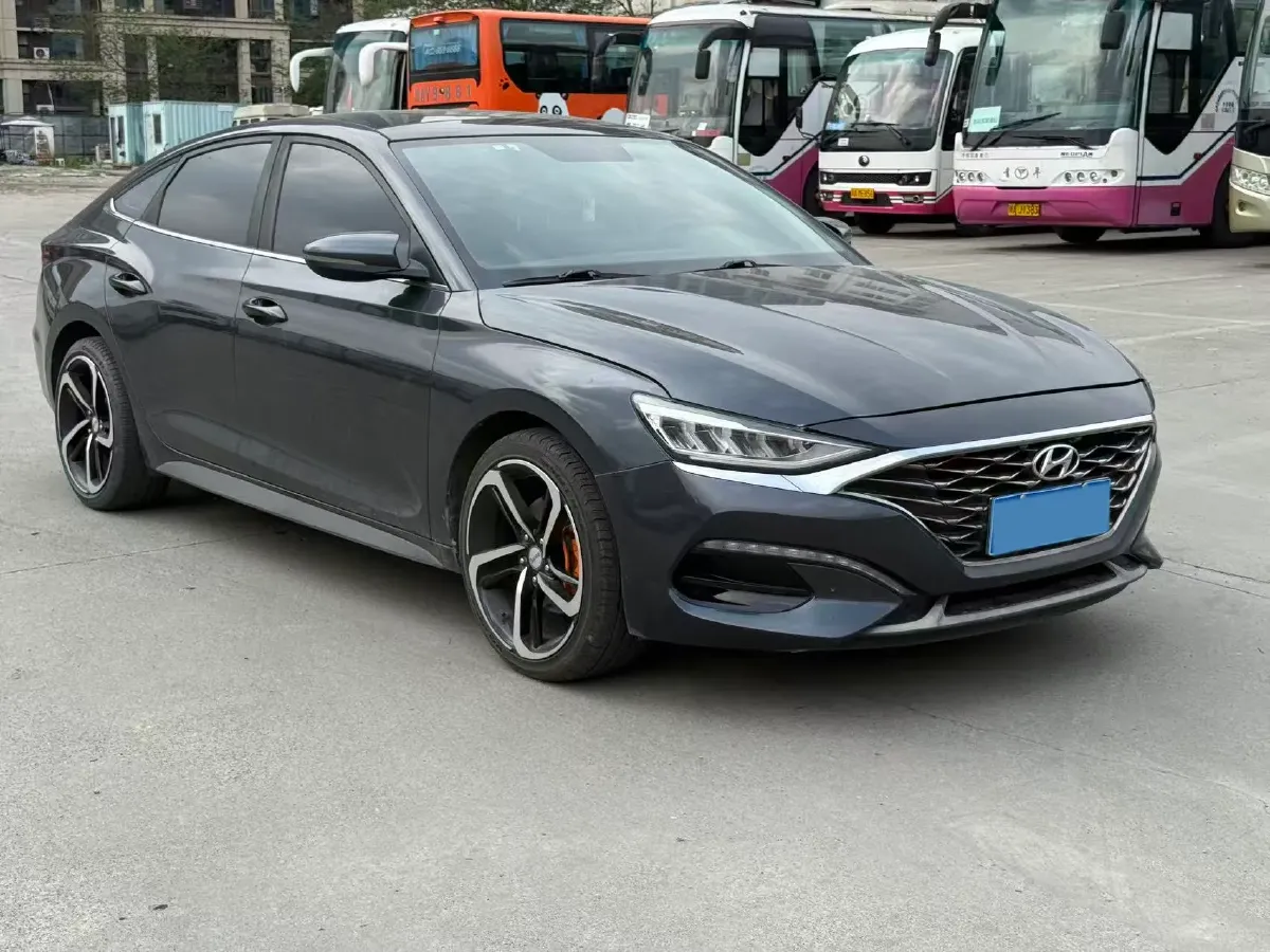 2019 Hyundai La Festa 1.6T 190HP L4 7DCT,autocango,china used car exporter,china ev exporter,chinese used car exporter,chinese used ev exporter