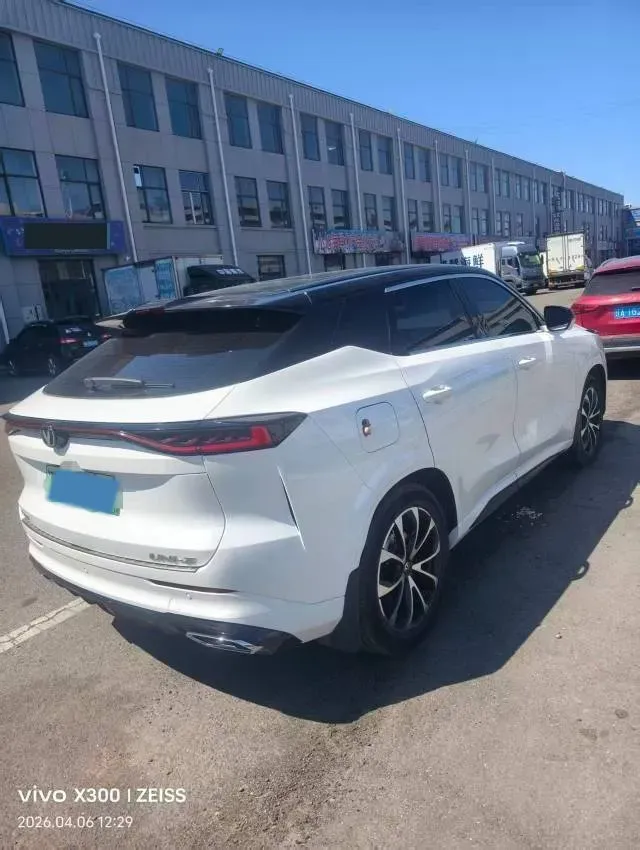 2024 ChangAn UNI-Z 1.5L 98HP L4 E-CVT PHEV 18.4KWH,autocango,china used car exporter,china ev exporter,chinese used car exporter,chinese used ev exporter