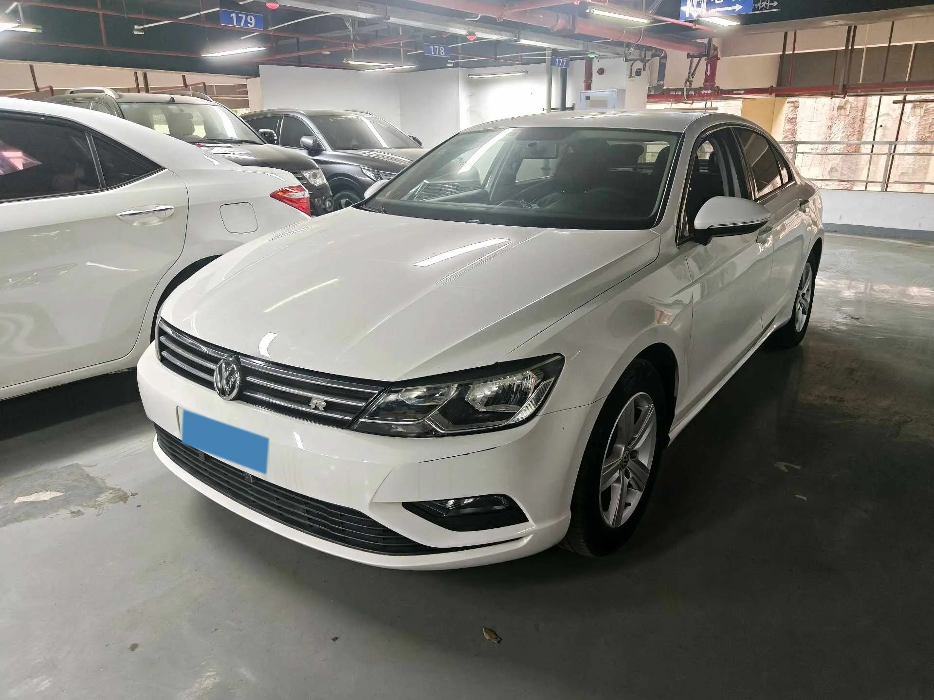 2015 Volkswagen Lamando 1.4T 131HP L4 5MT