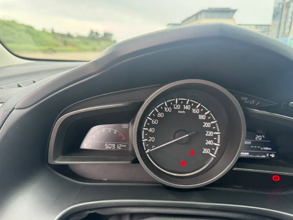 2017 Mazda 3 Axela 1.5L 117HP L4 6MT,autocango,china used car exporter,china ev exporter,chinese used car exporter,chinese used ev exporter