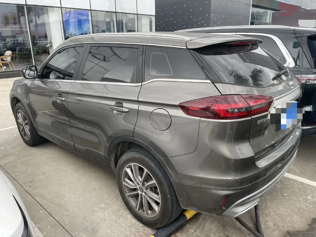 2020 Roewe i6 1.5T 169HP L4 7DCT,autocango,china used car exporter,china ev exporter,chinese used car exporter,chinese used ev exporter