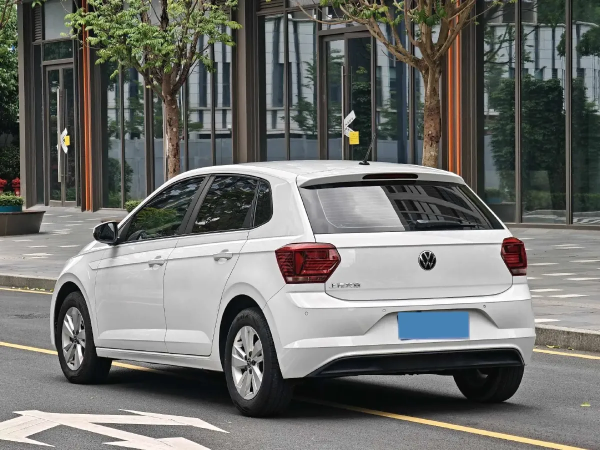 2023 Volkswagen Polo 1.5L 110HP L4 6AT,autocango,china used car exporter,china ev exporter,chinese used car exporter,chinese used ev exporter