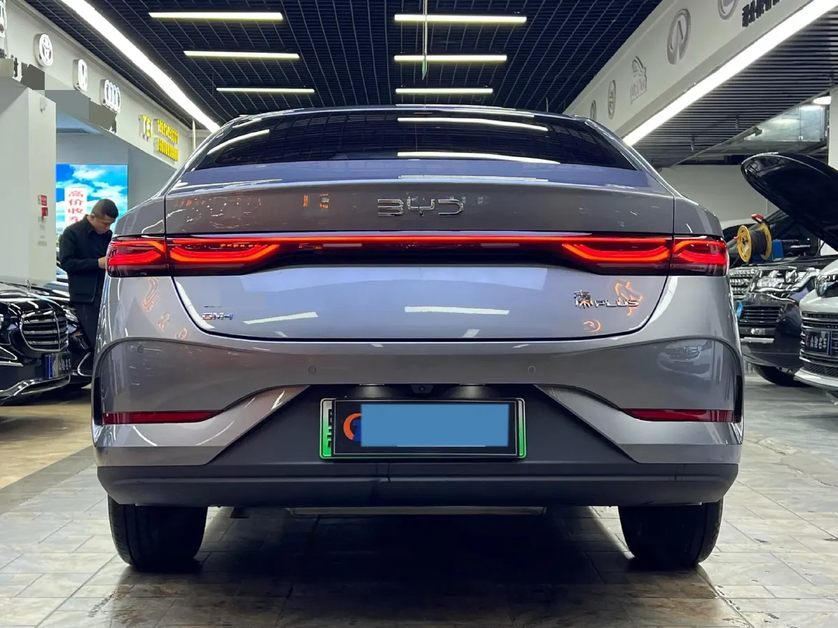 2025 BYD Qin Plus 1.5L 101HP L4 E-CVT PHEV 7.68KWH,autocango,china used car exporter,china ev exporter,chinese used car exporter,chinese used ev exporter