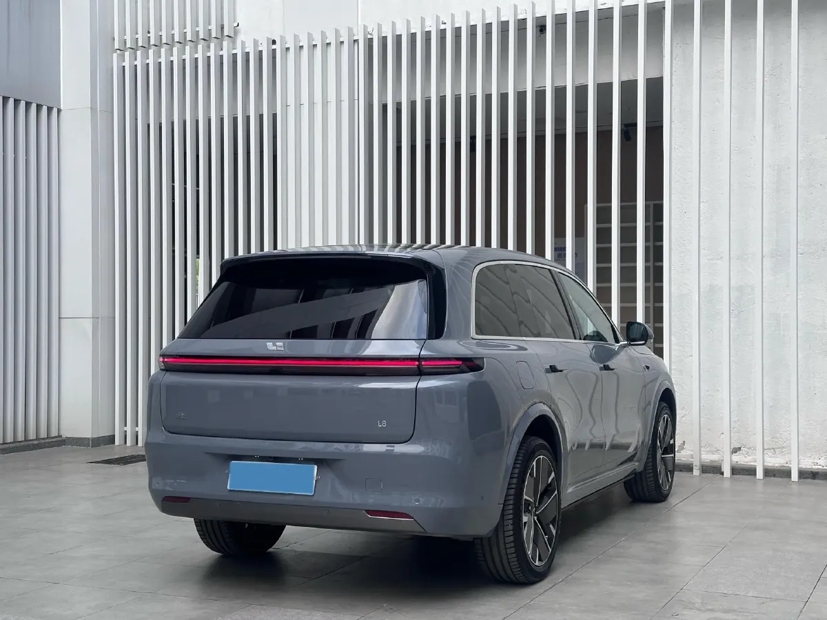 2025 Li L8 Range Extended 154HP REEV,autocango,china used car exporter,china ev exporter,chinese used car exporter,chinese used ev exporter
