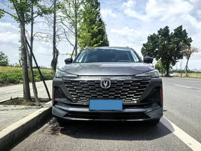 2022 ChangAn CS55 Plus 1.5T 188HP L4 7DCT,autocango,china used car exporter,china ev exporter,chinese used car exporter,chinese used ev exporter