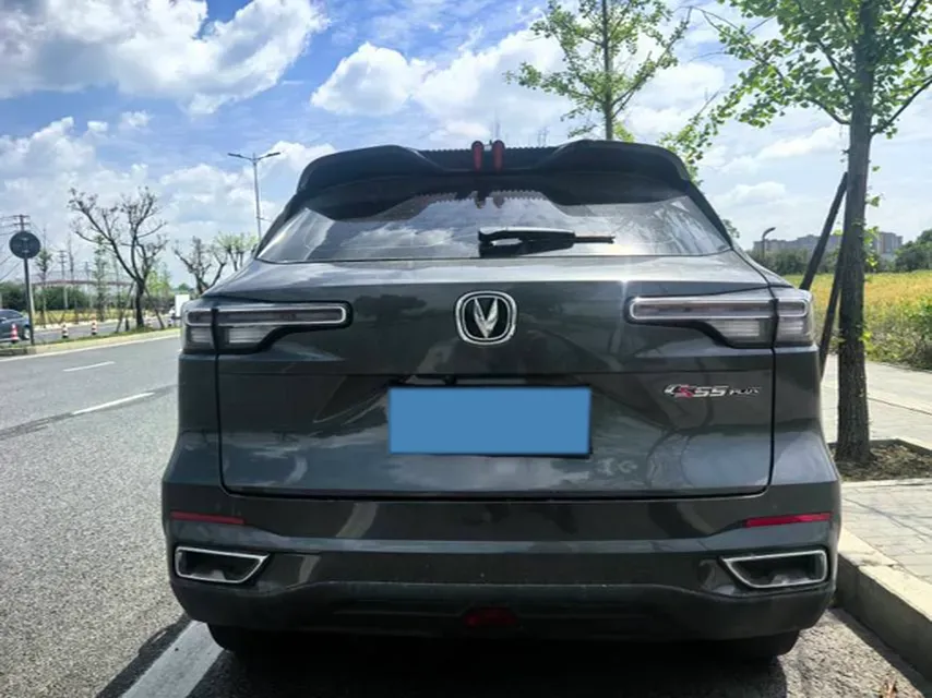 2022 ChangAn CS55 Plus 1.5T 188HP L4 7DCT,autocango,china used car exporter,china ev exporter,chinese used car exporter,chinese used ev exporter