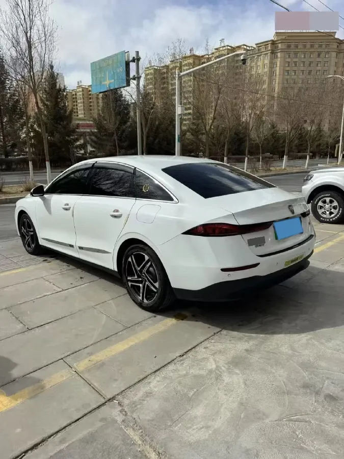 2023 Roewe D7 1.5L 112HP L4 1DHT PHEV 21.4KWH,autocango,china used car exporter,china ev exporter,chinese used car exporter,chinese used ev exporter