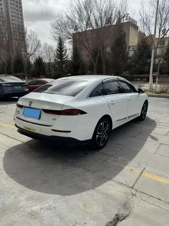 2023 Roewe D7 1.5L 112HP L4 1DHT PHEV 21.4KWH,autocango,china used car exporter,china ev exporter,chinese used car exporter,chinese used ev exporter