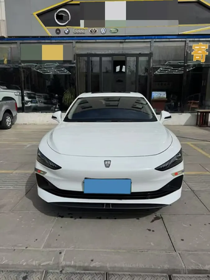 2023 Roewe D7 1.5L 112HP L4 1DHT PHEV 21.4KWH,autocango,china used car exporter,china ev exporter,chinese used car exporter,chinese used ev exporter