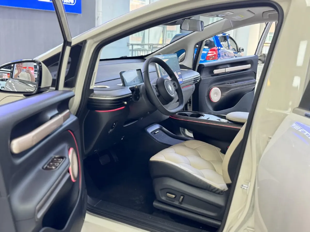 2023 BaoJun Cloud BEV 50.6KWH,autocango,china used car exporter,china ev exporter,chinese used car exporter,chinese used ev exporter