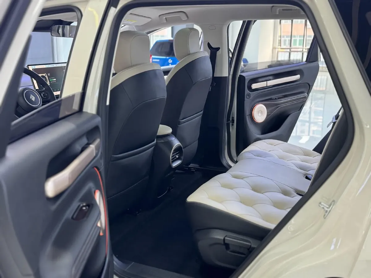 2023 BaoJun Cloud BEV 50.6KWH,autocango,china used car exporter,china ev exporter,chinese used car exporter,chinese used ev exporter