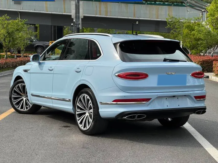 2021 Bentley Bentayga 3.0T 340HP V6 8AT PHEV 17.3KWH,autocango,china used car exporter,china ev exporter,chinese used car exporter,chinese used ev exporter