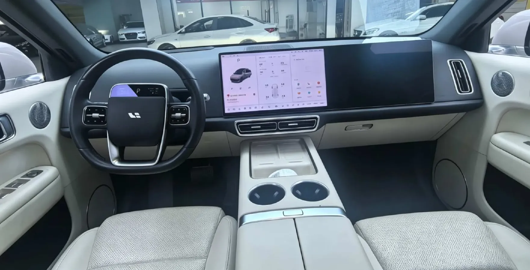 2024 Li L6 Range Extended 154HP L4 REEV 36.8KWH,autocango,china used car exporter,china ev exporter,chinese used car exporter,chinese used ev exporter