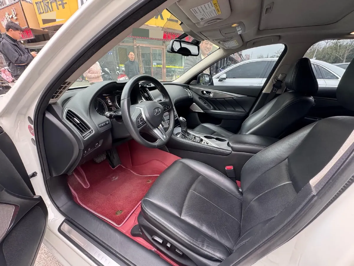 2018 Jeep Grand Commander 2.0T 265HP L4 9AT,autocango,china used car exporter,china ev exporter,chinese used car exporter,chinese used ev exporter