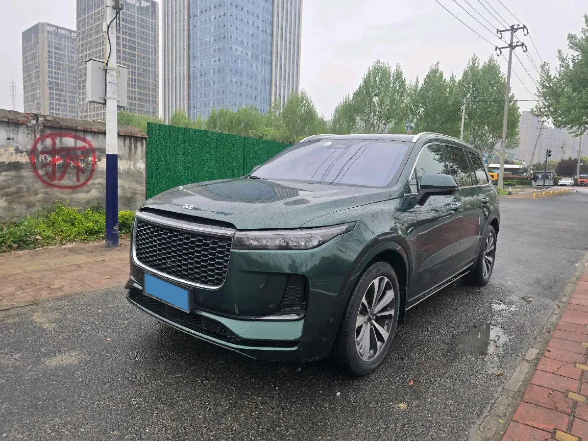 2021 Li ONE Range Extended 131HP REEV 40.5KWH,autocango,china used car exporter,china ev exporter,chinese used car exporter,chinese used ev exporter