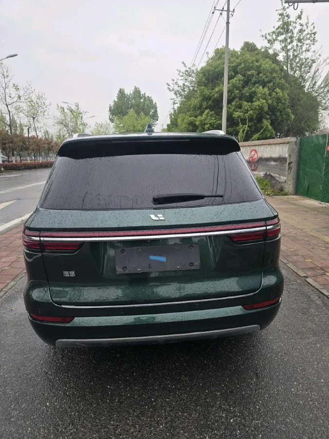 2021 Li ONE Range Extended 131HP REEV 40.5KWH,autocango,china used car exporter,china ev exporter,chinese used car exporter,chinese used ev exporter