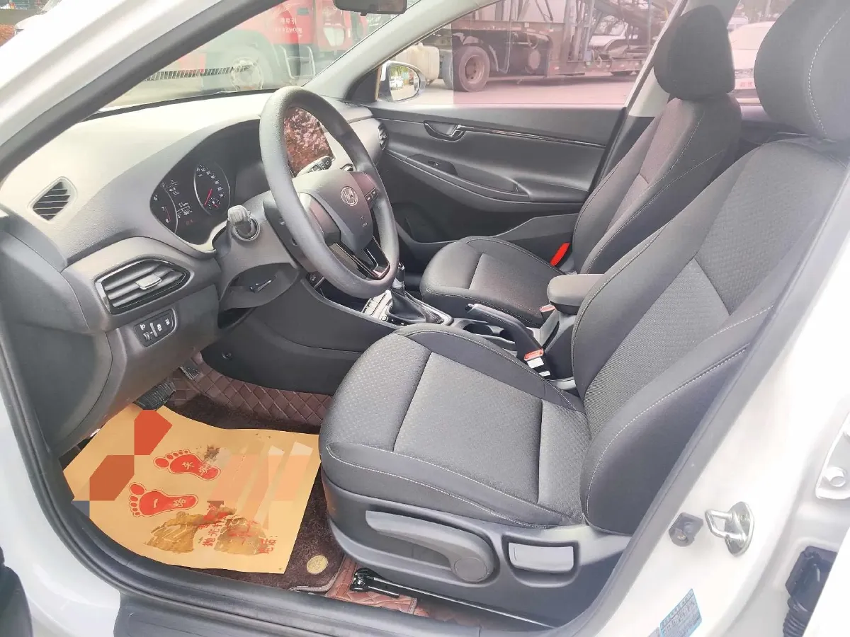 2020 Hyundai Celesta 1.6L 123HP L4 6AT,autocango,china used car exporter,china ev exporter,chinese used car exporter,chinese used ev exporter