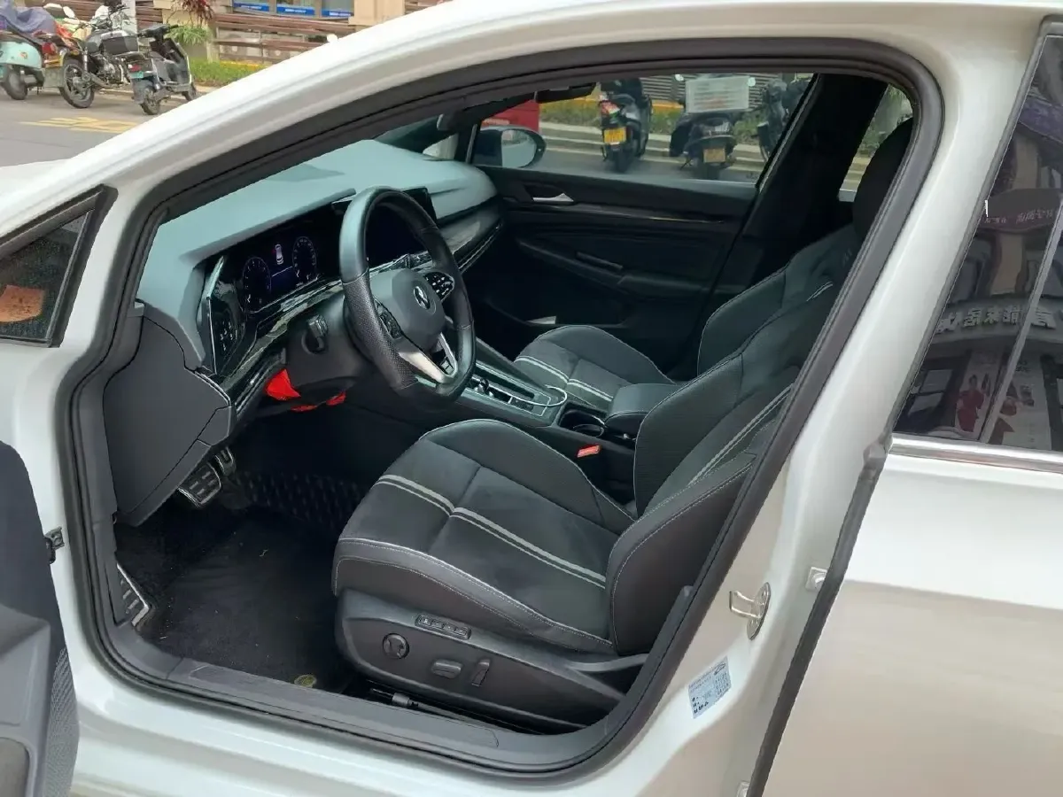 2021 Volkswagen Golf 1.4T 150HP L4 7DCT,autocango,china used car exporter,china ev exporter,chinese used car exporter,chinese used ev exporter