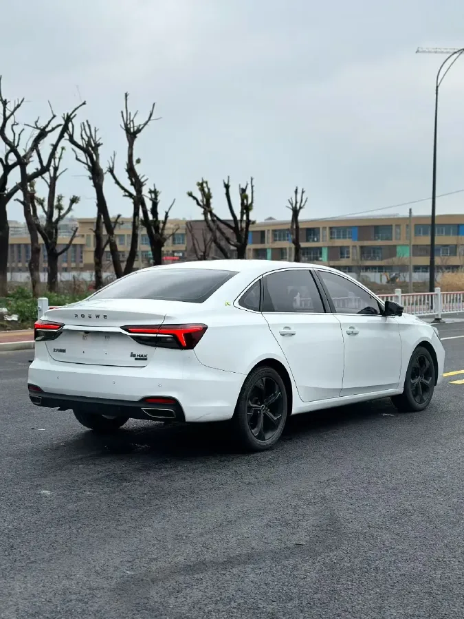 2020 Roewe i6 1.5T 169HP L4 7DCT,autocango,china used car exporter,china ev exporter,chinese used car exporter,chinese used ev exporter