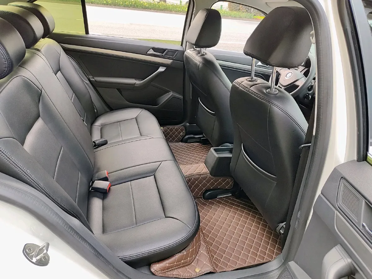 2019 ChangAn Eado XT 1.6L 128HP L4 6AT,autocango,china used car exporter,china ev exporter,chinese used car exporter,chinese used ev exporter