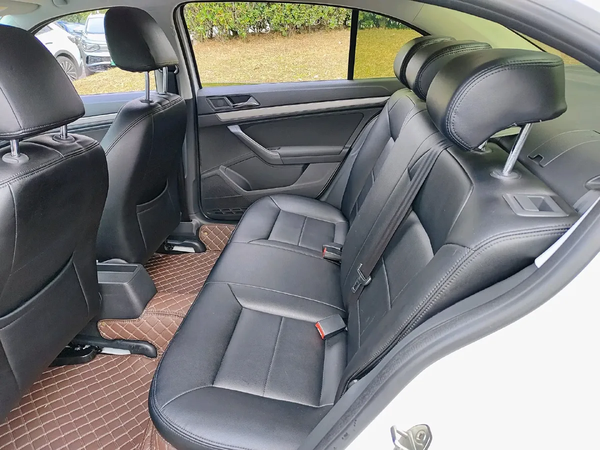 2019 ChangAn Eado XT 1.6L 128HP L4 6AT,autocango,china used car exporter,china ev exporter,chinese used car exporter,chinese used ev exporter