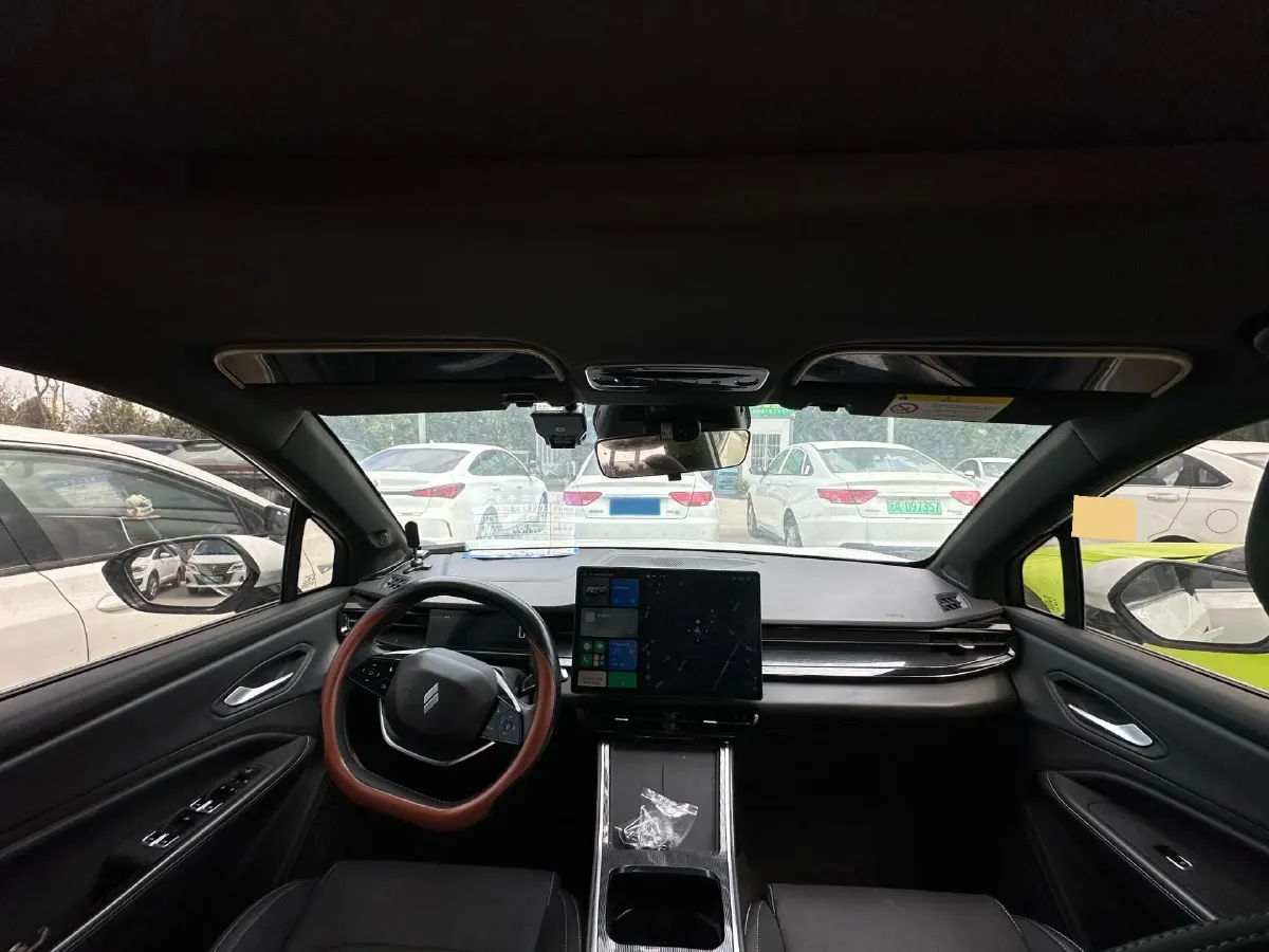 2024 Livan 7 BEV 50.4KWH,autocango,china used car exporter,china ev exporter,chinese used car exporter,chinese used ev exporter