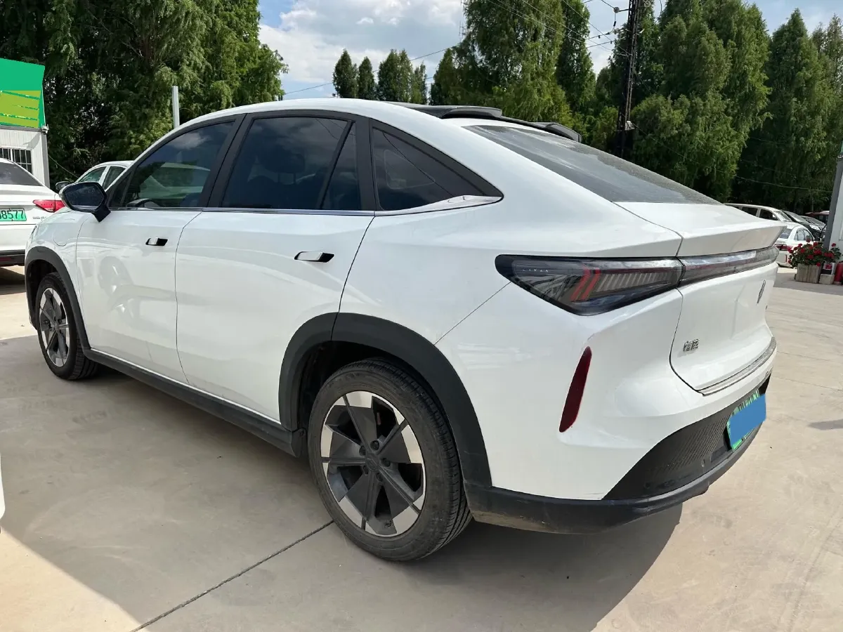 2024 Livan 7 BEV 50.4KWH,autocango,china used car exporter,china ev exporter,chinese used car exporter,chinese used ev exporter