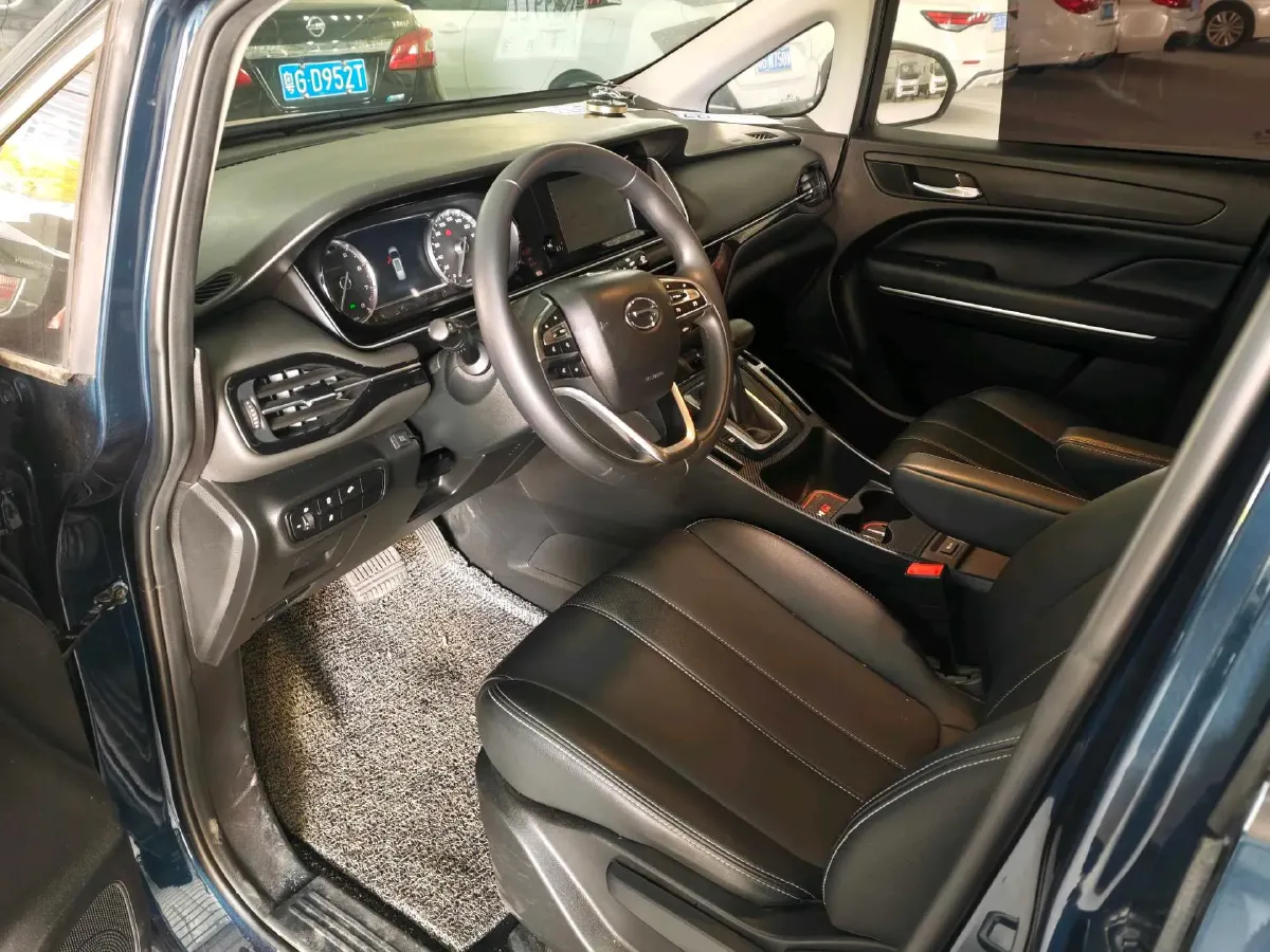 2021 GAC Trumpchi M6 1.5T 169HP L4 7DCT,autocango,china used car exporter,china ev exporter,chinese used car exporter,chinese used ev exporter