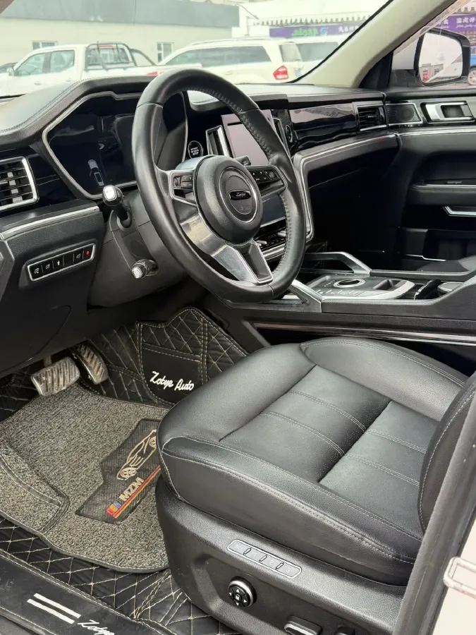 2017 Zotye T700 1.8T 177HP L4 6DCT,autocango,china used car exporter,china ev exporter,chinese used car exporter,chinese used ev exporter