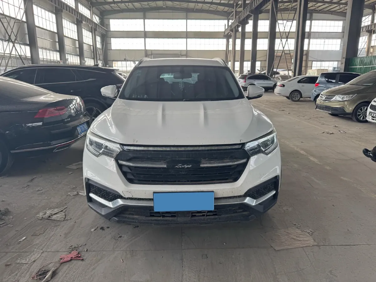2018 Zotye T500 1.5T 156HP L4 5MT,autocango,china used car exporter,china ev exporter,chinese used car exporter,chinese used ev exporter