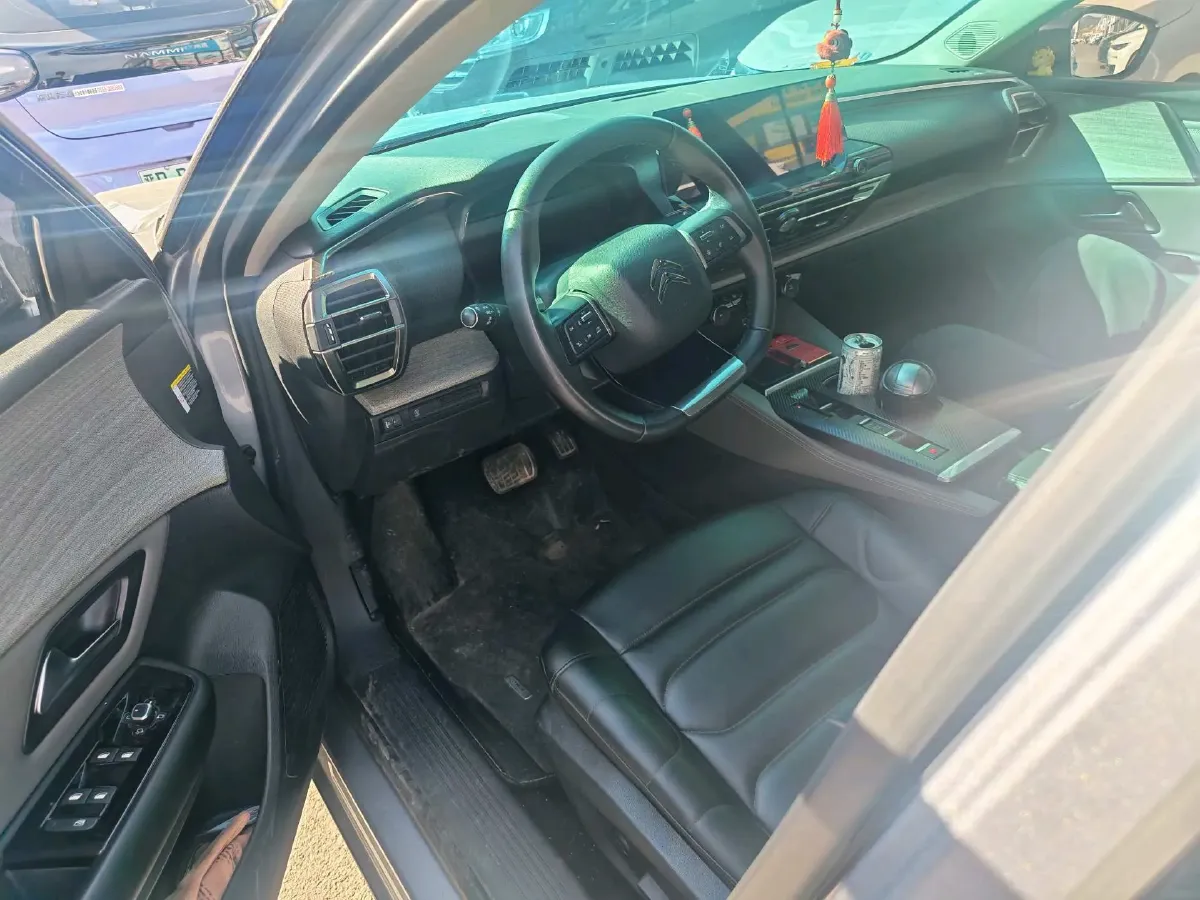 2021 Citroen C5 X 1.6T 175HP L4 8AT,autocango,china used car exporter,china ev exporter,chinese used car exporter,chinese used ev exporter