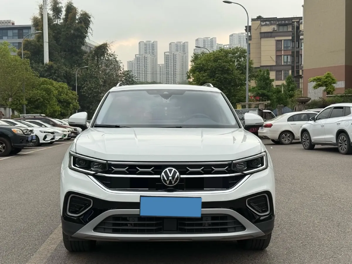 2023 Volkswagen Tayron 2.0T 186HP L4 7DCT,autocango,china used car exporter,china ev exporter,chinese used car exporter,chinese used ev exporter